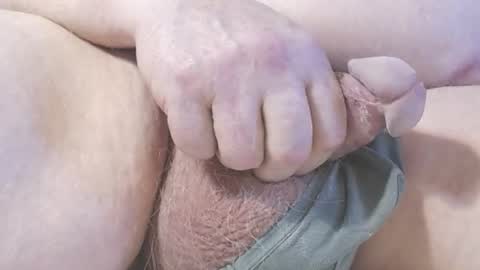 Snapshot of cap49908 chatting on 12.04.25 cap online show from 12.04.25