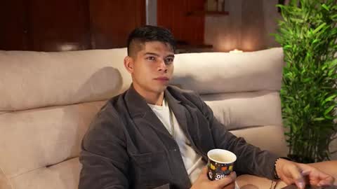 Snapshot of capizzi_ chatting on 10.12.25 David Capizzi online show from 10.12.25