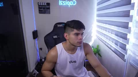 Snapshot of capizzi_ chatting on 02.17.26 David Capizzi online show from 02.17.26