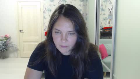 Snapshot of cappuchinno chatting on 11.03.25 cappuchinno online show from 11.03.25