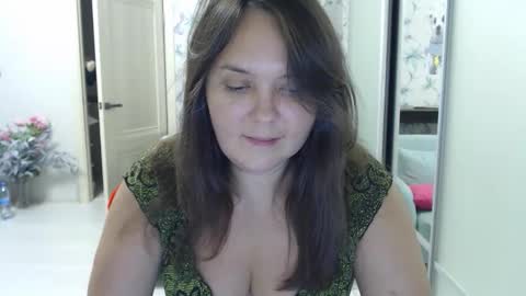 Snapshot of cappuchinno2 chatting on 11.14.25 cappuchinno2 online show from 11.14.25