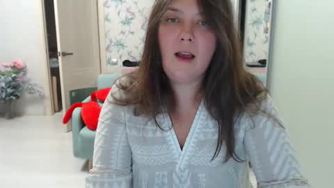 Snapshot of cappuchinno2 chatting on 11.18.25 cappuchinno2 online show from 11.18.25