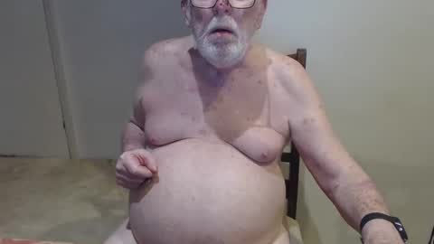 Snapshot of capt5105 chatting on 03.10.25 capt5105 online show from 03.10.25