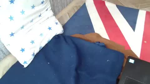 Snapshot of capt_ain chatting on 10.25.25 Captain online show from 10.25.25