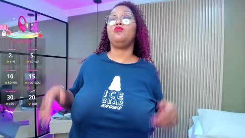 Caramelo Curls  online show from 10.09.25