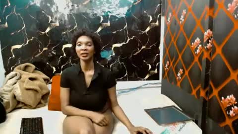 caramelminxx_ online show from 07.06.26