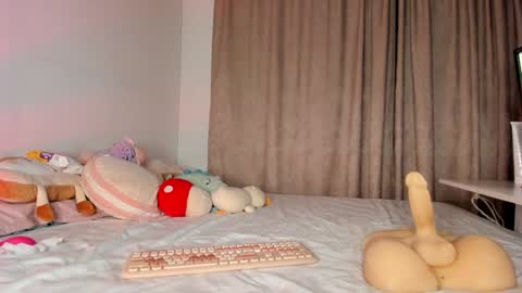 Snapshot of caramelo_xox chatting on 01.24.25 online show from 01.24.25