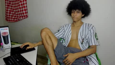 Carlos and Cristian  online show from 11.02.25