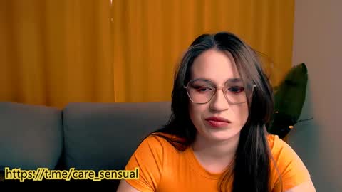 Snapshot of care_sensual chatting on 12.25.24 Mary online show from 12.25.24