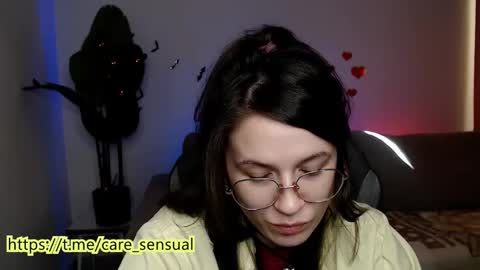 Snapshot of care_sensual chatting on 02.13.25 Mary online show from 02.13.25