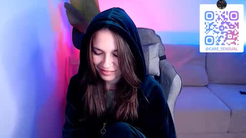 Snapshot of care_sensual chatting on 10.03.25 Mary online show from 10.03.25