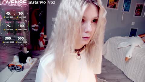 Snapshot of careful_i_bite chatting on 02.03.26 NONA follow online show from 02.03.26