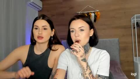 Snapshot of caressyourself chatting on 02.02.25 caressyourself online show from 02.02.25