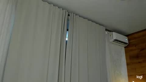 Snapshot of caressyourself chatting on 02.06.25 caressyourself online show from 02.06.25