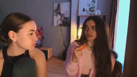 Snapshot of caressyourself chatting on 11.27.25 caressyourself online show from 11.27.25