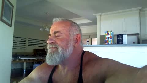 C A Rey online show from 11.12.25