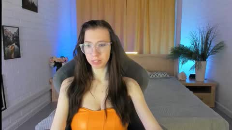 Snapshot of careyjonas chatting on 09.30.25 careyjonas online show from 09.30.25