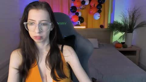 Snapshot of careyjonas chatting on 10.22.25 careyjonas online show from 10.22.25