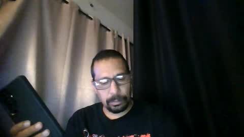 Snapshot of cargopipe2000 chatting on 10.28.25 Adams huge online show from 10.28.25