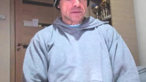 Laz online show from 11.18.25