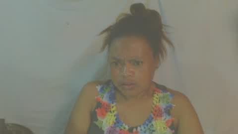 carinesexy69 online show from 10.16.25