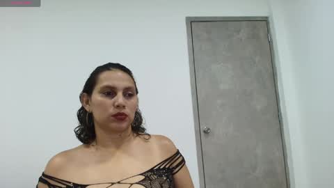 carlaantonellii online show from 04.16.26