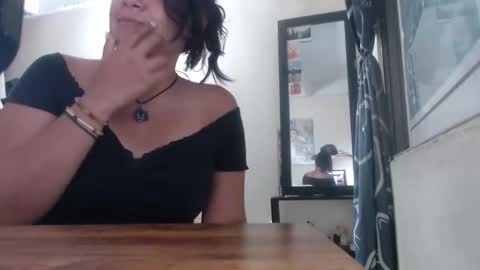 Snapshot of carlajames_1 chatting on 01.22.25 carlajames_1 online show from 01.22.25