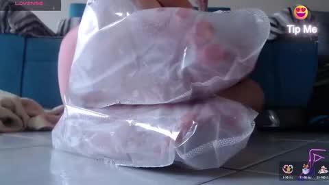 Snapshot of carlajames_1 chatting on 03.03.25 carlajames_1 online show from 03.03.25