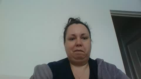 Snapshot of carlaruth chatting on 10.30.25 Carlaruth online show from 10.30.25