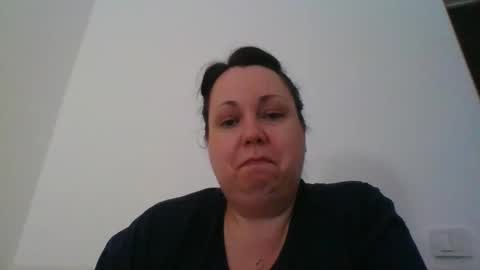 Snapshot of carlaruth chatting on 11.11.25 Carlaruth online show from 11.11.25