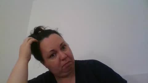 Snapshot of carlaruth chatting on 11.21.25 Carlaruth online show from 11.21.25