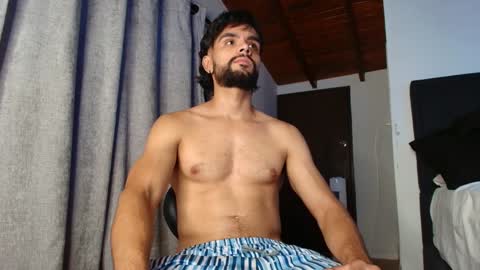 Snapshot of carlbadams96 chatting on 02.01.25 sebasfit online show from 02.01.25