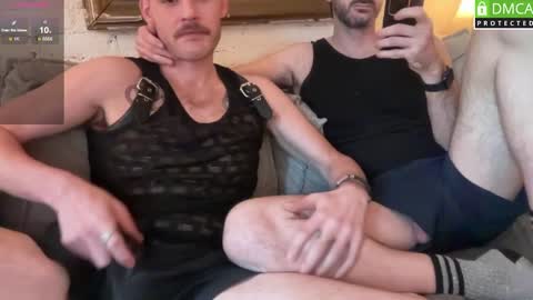 Snapshot of carlhung_69 chatting on 12.08.24 carlhung 69 hairy friends gay bi online show from 12.08.24
