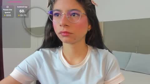 Snapshot of carlina_15 chatting on 02.09.26 C A R L I N A online show from 02.09.26