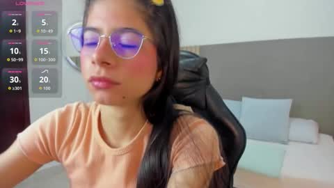 Snapshot of carlina_15 chatting on 02.11.26 C A R L I N A online show from 02.11.26