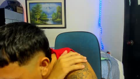 Snapshot of carlitosex09 chatting on 12.02.24 master online show from 12.02.24