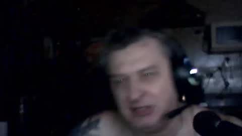 Snapshot of carlos712009 chatting on 02.12.26 carlos712009 online show from 02.12.26