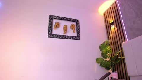 Carlotta Velour online show from 03.27.26