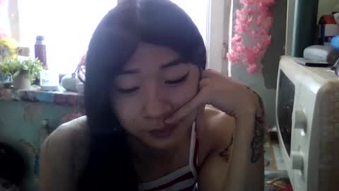 CarlyJoy online show from 04.26.26