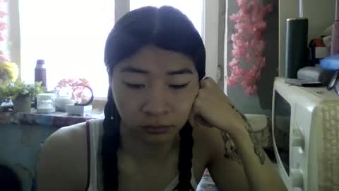 Snapshot of carlyjoy chatting on 05.01.26 CarlyJoy online show from 05.01.26