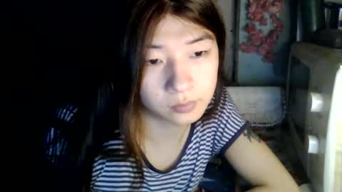 Snapshot of carlyjoy chatting on 06.04.26 CarlyJoy online show from 06.04.26