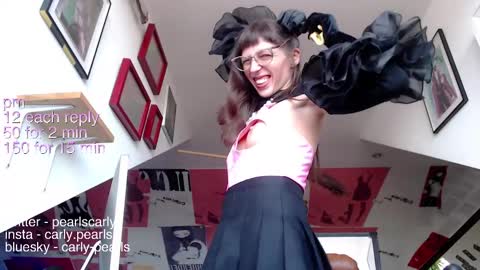 Carly Pearls online show from 01.24.25