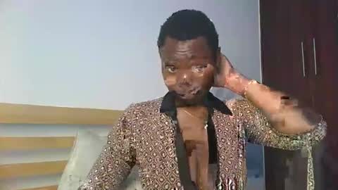 carlyscoop online show from 04.13.26