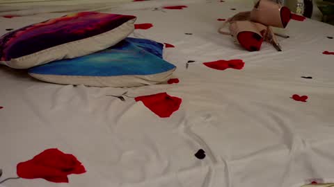 CarmellaAngel online show from 12.18.24