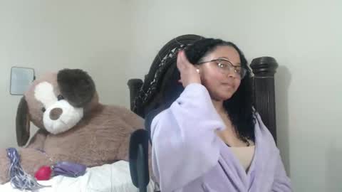 Snapshot of carmellovekisses chatting on 01.14.26 CARAMEL xoxo online show from 01.14.26