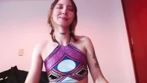 carmennrusso online show from 02.13.25