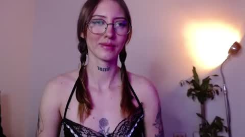 carmennrusso online show from 01.17.26