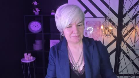 Carmen online show from 01.18.25