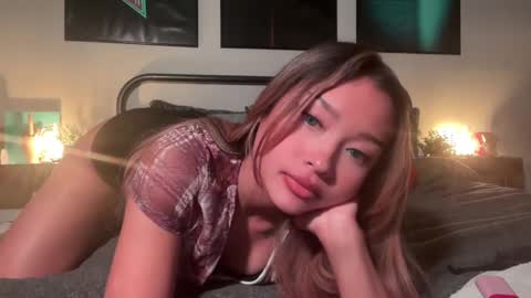 Snapshot of carmenxrose chatting on 02.16.25 carmenxrose online show from 02.16.25