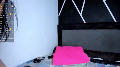 karol online show from 04.15.26